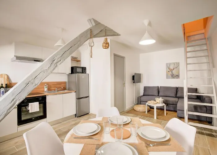 La Belle Batisse De Villandry *